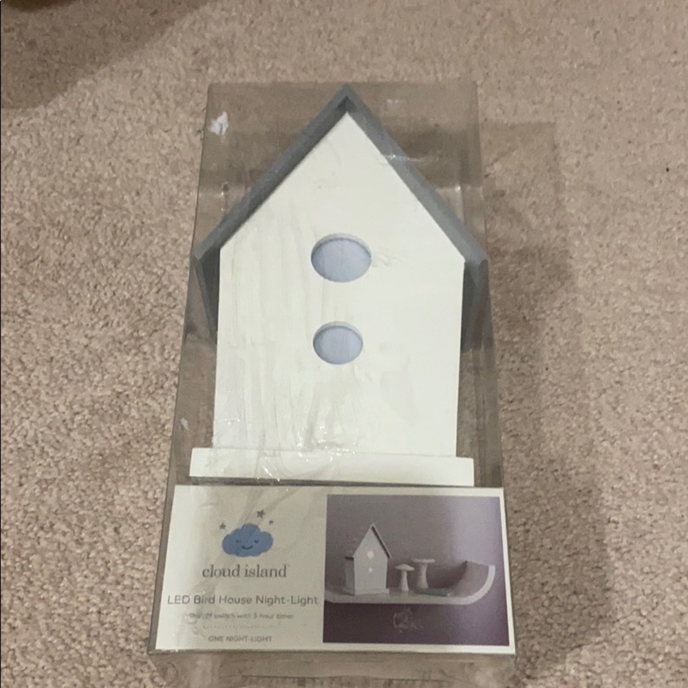 LED Bird house night light- 4 avail